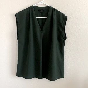 Sleeveless Blouse